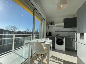 Charmant Duplex avec Balcon, Proche Plage et Commerces - La Rochelle - FR-1-246-642